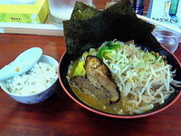 「味噌らぁめん(赤)￥790＋野菜増し&海苔5枚 各￥100」@らあめん こもん 鳥浜店の写真