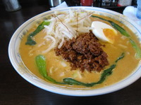 「大勝軒の担担麺(麺硬め)880円」@東池袋大勝軒 しのやの写真
