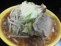 「ドカ盛りラーメン（ヤサイニンニク）￥650」@俺のドカ麺 本店の写真