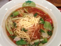 「とまとチーズラーメン（800円）」@とまとの里 信濃路 梅田店の写真