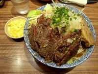 「カレーらーめん＋ステーキ＋チーズ」@ラーメン燈郎の写真