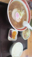 「もつ煮セット　７５０円」@佐野手打ちラーメン とも屋の写真