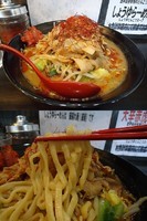 「『虎よし（辛みそらーめん）+肉増し(￥790+200)』」@辛味噌らーめん専門 虎よしの写真