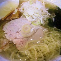 「塩ラーメン　400円」@ぎやまん亭の写真