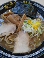 「濃厚味玉中華そば」@松戸富田製麺 三井アウトレットパーク木更津店の写真