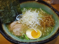 「旨塩らーめん」@らーめん 親父の塩の写真