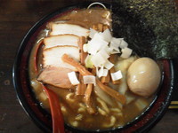 「特製煮干ラーメン中」@すごい煮干ラーメン凪 渋谷東口店の写真