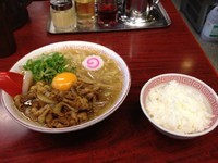 「肉玉そば700円　ライス無料」@肉玉そば おとど食堂 篠崎店の写真