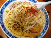 「【期間限定】雪汐まぜそば￥７００＋中盛￥０」@常勝軒 伊勢崎総本店の写真