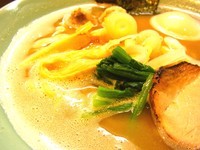 「ガラ炊き鶏白+マー油」@いち〇の写真