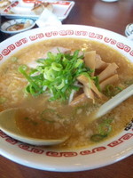 「醤油ラーメン　６８０円」@よってこや 川崎藤崎店の写真