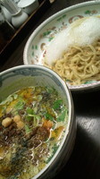「緑坦々つけ麺880円」@熱烈タンタン麺 五味五香の写真