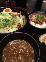 「野菜つけ麺840 まごころセット450」@ラーメンく〜た ミュー店の写真