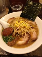 「虎ジチャーシュー麺1000虎卵～フータン100角煮ご飯300」@虎ジ 浜田山本店の写真