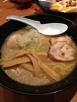 「鶏白湯 らーめん 味玉 醤油750」@古寿茂 海老名店の写真