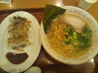 「餃子ライスセット ￥950」@とんこつ醤油ラーメン 麺大将 パサール幕張店の写真