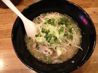 「ザボンラーメン（醤油）」@ラーメン専門店 ザボン 新宿支店の写真