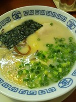 「まるきんラーメン」@博多まるきんラーメン 白金店の写真