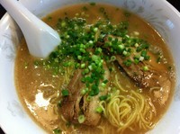 「豚骨醤油らーめん（火曜限定）」@らーめん 竜屋の写真