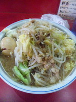 「小ラーメン（野菜ﾁｮｲ・全部）割れたタマゴ」@麺屋 桐龍の写真