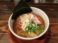 「醤油そば」@秋刀魚中華そば 生粋の写真