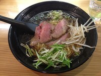 「チャーギュウ麺 醤油」@ラーメン 道玄の写真