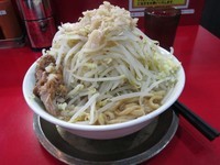 「ラーメン中」@ジャンクガレッジ 東大宮店の写真