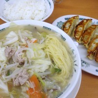 「野菜たっぷりタンメンと餃子セット他」@日高屋 北柏駅南口店の写真