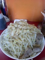 「ラーメン(中)野菜1.5ニンニクあぶら」@モッコリ豚の写真