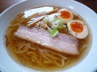 「醤油ラーメン＋味玉　（700円）」@麺家 ゐをりの写真