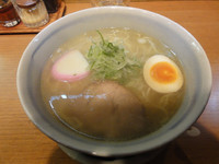 「しおらーめん」@麺屋 花星の写真