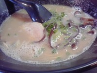 「とんこつらーめん+替玉 800円」@ラーメンほむらの写真