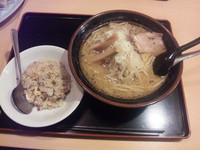 「こってりラーメンセット(味噌)」@麺酒蔵どさん子 新木場店の写真