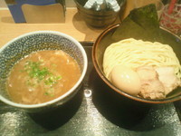 「特製鶏白湯 煮干しつけ麺 950円」@らーめん 稲垣の写真