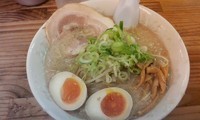 「しょうゆラーメン＋味玉」@こってりらーめん なりたけ 本八幡店の写真