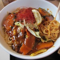 「スタミナ麺（冷やし／辛め／大盛）750円+100円=850円」@麺屋ゆうの写真
