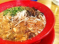 「3種のにんにくラーメン」@手仕込み麺屋 すずなみの写真