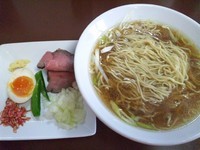 「【5/4限定】100％牛骨しょう油ラーメン￥800」@ラーメン ひかりの写真
