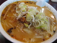 「みそワンタンメン￥800」@恋の町札幌の写真