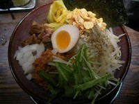 「光麺流 油そば+とろ豚チャーシュー丼」@光麺 新宿南口店の写真
