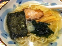 「塩ラーメン　（５９０円　会員価格）」@極楽湯和光店 お食事処の写真