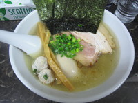 「特塩らーめん」@らーめん えんやの写真