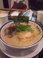 「ラーメン＋ライス」@中華そば専門 田中そば店 ダイバーシティ東京プラザ店の写真