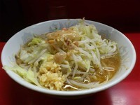 「ぶた2枚入り 小ラーメン （アブラ ニンニク） 600円」@ラーメン二郎 環七一之江店の写真