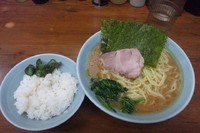 「ラーメン　並」@横浜ラーメン 武蔵家 成増店の写真
