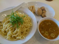 「海老出汁醤油つけ麺￥750＋丸得盛り￥200＝￥950」@ガハハ食堂の写真
