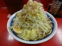 「小らーめん680円（ニンニク、ヤサイ、アブラ）」@らーめん豚喜の写真