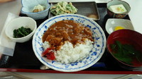 「海鮮カレー定食　1000円」@よっちゃーれセンターの写真