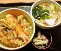 「天丼・小うどんセット(690円)」@久兵衛屋 取手戸頭店の写真