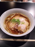 「2号ラーメン（醤油）」@ラァメン家 69’N’ ROLL ONEの写真